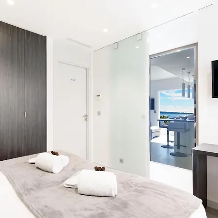 Blue Dreams Yourhosthelper Appartement