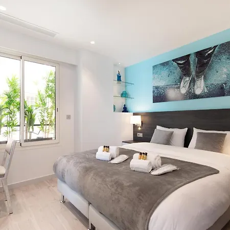 Blue Dreams Yourhosthelper Cannes